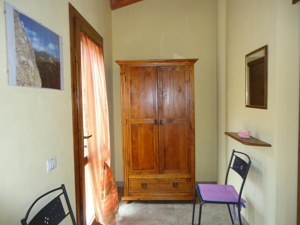 Bed and Breakfast Sumindulau Torre delle Stelle Exterior foto