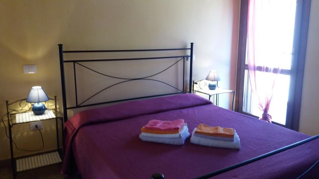 Bed and Breakfast Sumindulau Torre delle Stelle Exterior foto