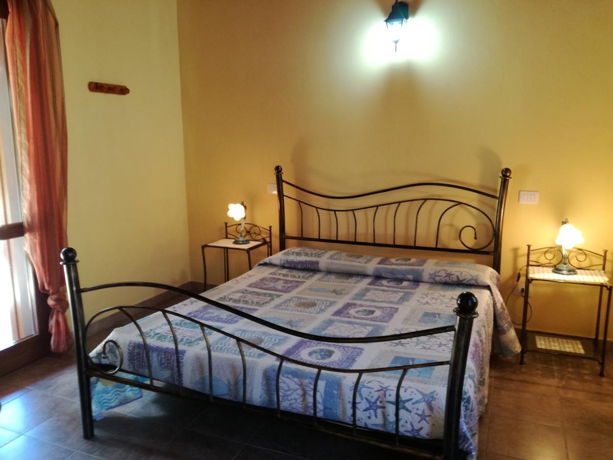 Bed and Breakfast Sumindulau Torre delle Stelle Exterior foto